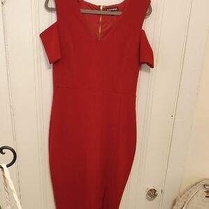 Express Cold Shoulder Midi Dress